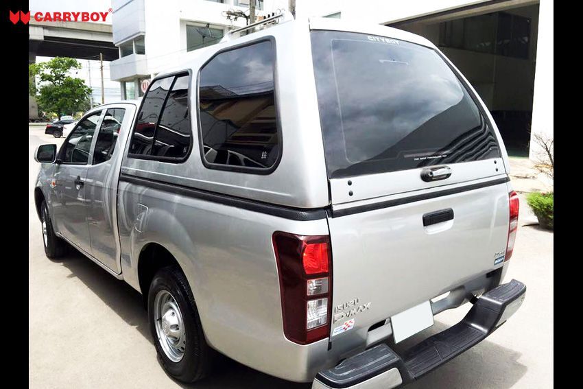 CARRYBOY Glasfasterhardtop 840 mit Überhöhe und Schiebefenster Isuzu D-Max Extrakabien Spacecab 2012-2020 einfacher Einbau