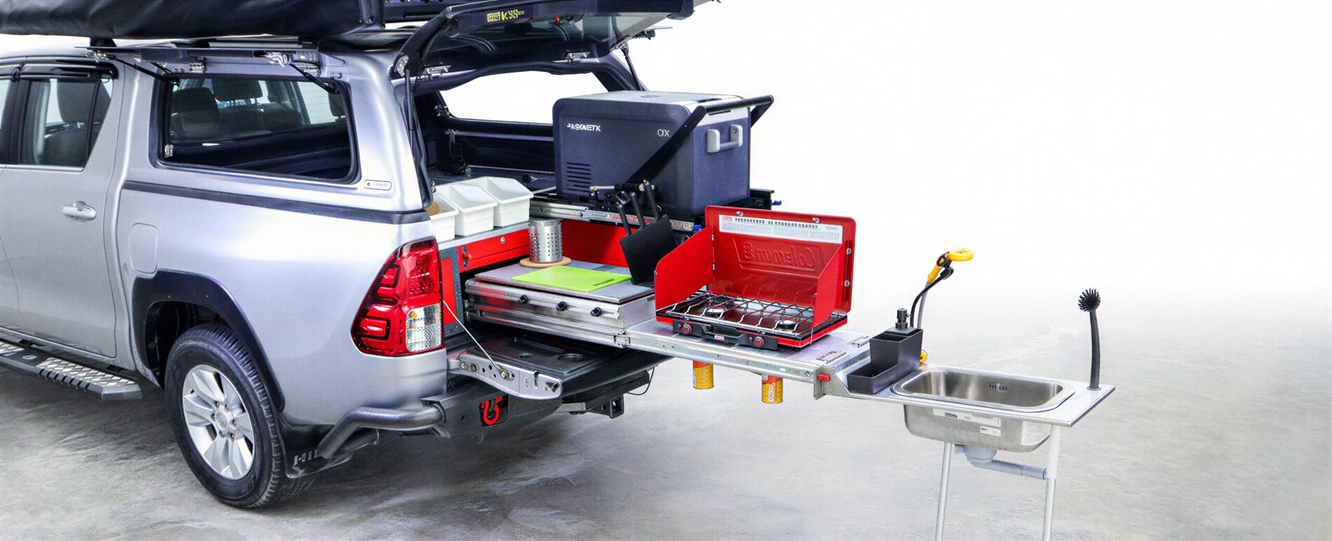 Pickup Truck, Camping Kühce, mobile Küche, ausziehbar, Ladebodenauszug