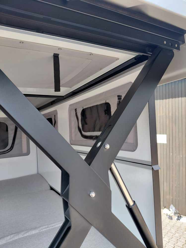 Camping-Anhänger, Markisenstütze, Stahlrahmen, Hebemechanismus, Fensterabdeckung,