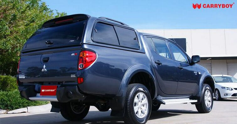 CARRYBOY Hardtop mit Schiebefenster 560-MTDL Mitsubishi L200 Doppelkabine Langbett 151cm Lackierung in Wagenfarbe