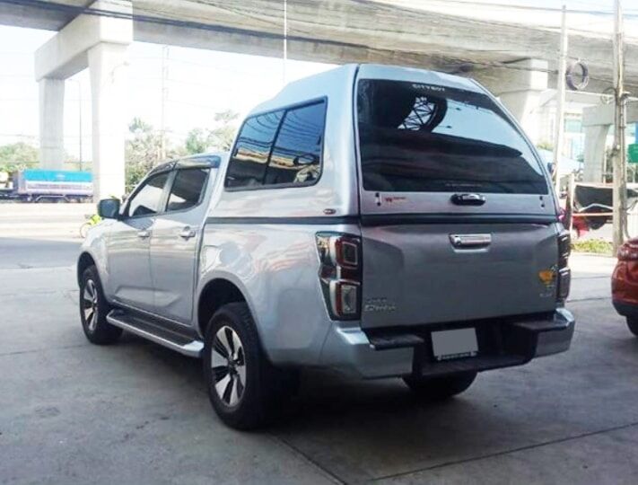 Carryboy Hardtop Modell 840-IGD für Isuzu D-Max Doppelkabine Transporthardtop höher als Kabine Carryboy Hardtop Modell 840-IGD für Isuzu D-Max Doppelkabine Transporthardtop höher als Kabine