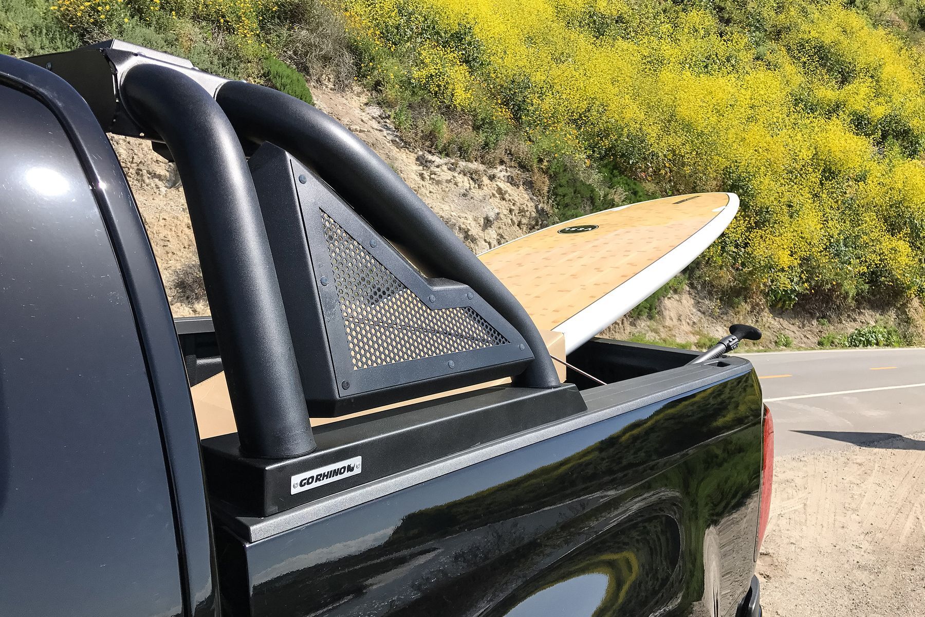 RAM1500 Überrollbügel mattschwarz mit Rollo kombinierbar  NOVISauto