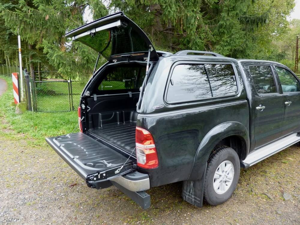 CARRYBOY Hardtop 560 mit seitlichen Schiebefenster für Toyota Hilux Vigo Doppelkabine gesicherte Ersatzteilversorgung