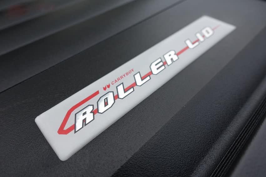 CARRYBOY Laderaumabdeckung Ford Ranger Toyota Hilux Nissan Navara Isuzu D-Max Mitsubishi L200 Aluminiumrollo mattschwarze Oberfläche