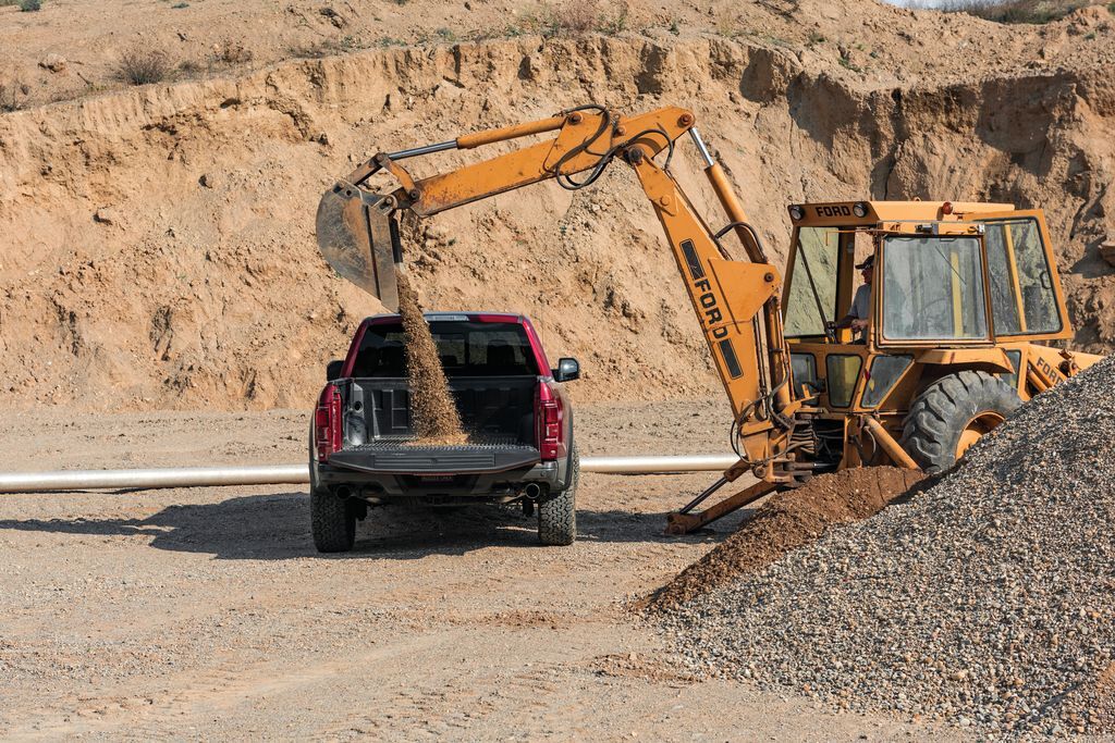 Laderaumwanne Unterkante für Toyota Hilux Revo Incincible Doppelkabine extrem belastbar