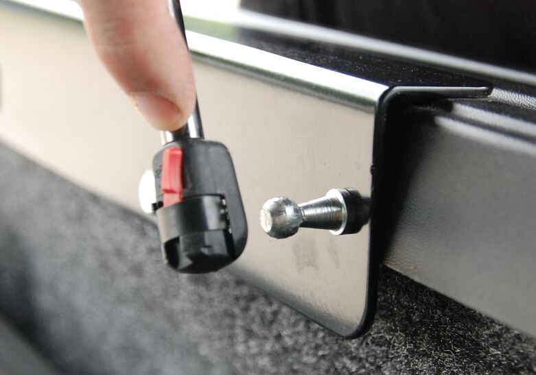 NOVISauto Laderaumabdeckung SE - Fest zum Hochklappen - UCR19-5,7