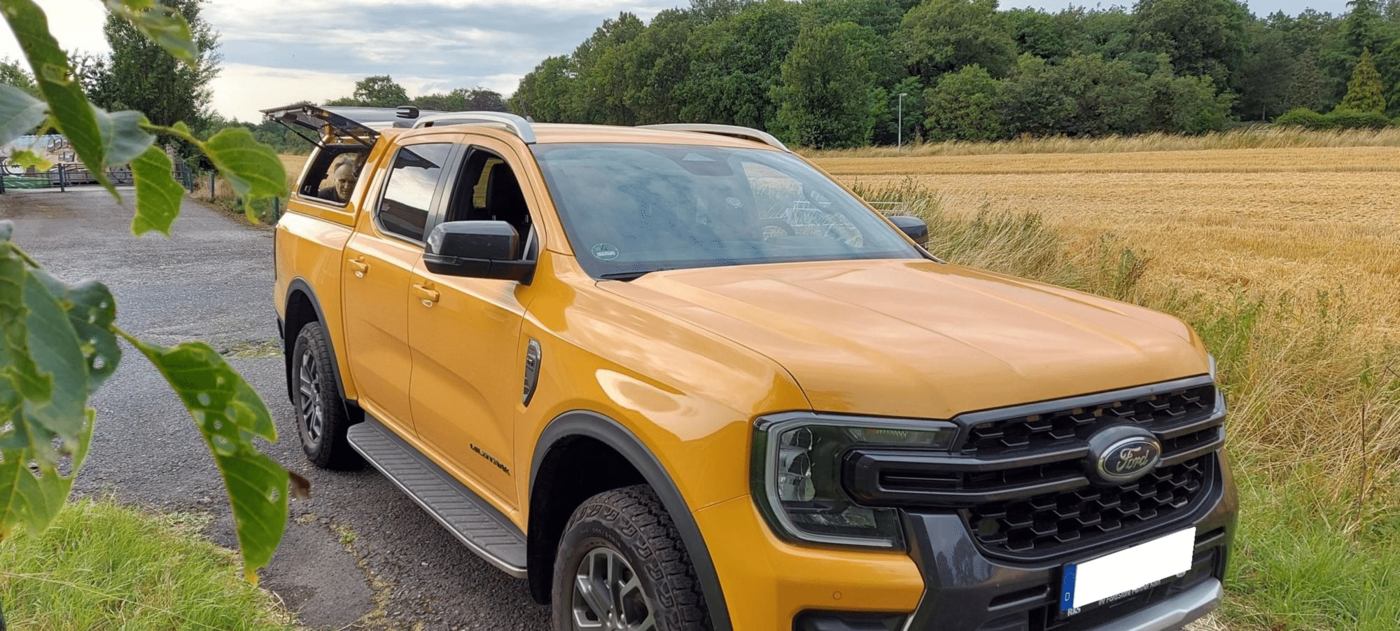 Carryboy Hardtop für Volkswagen Amarok Doppelkabine 2023+ Hardtop mit Klappfenster SLR-VRD einfacher Aufbau