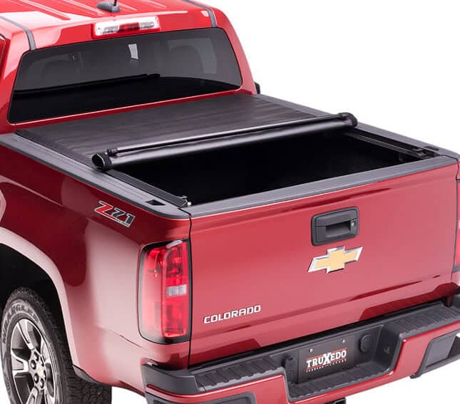 NOVISAUTO Laderaumabdeckung Plane mit Klettverschluss LoPro für Toyota Hilux Revo Doppelkabine integrierte Querstreben