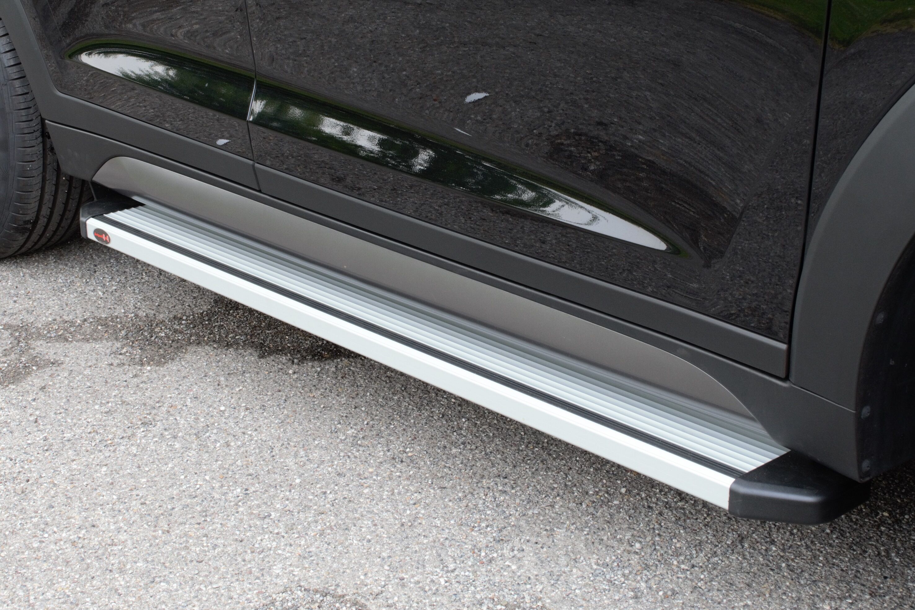 NOVISAuto Trittbretter Modell STD-FI für Fiat Fullback Extrakabine