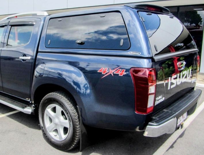 Carryboy Hardtop mit Glasklappen für Isuzu D-Max 20