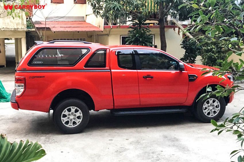 CARRYBOY GFK Hardtop mit Schiebefenster Ford Ranger Extrakabine 2012+ Dachreling 80kg