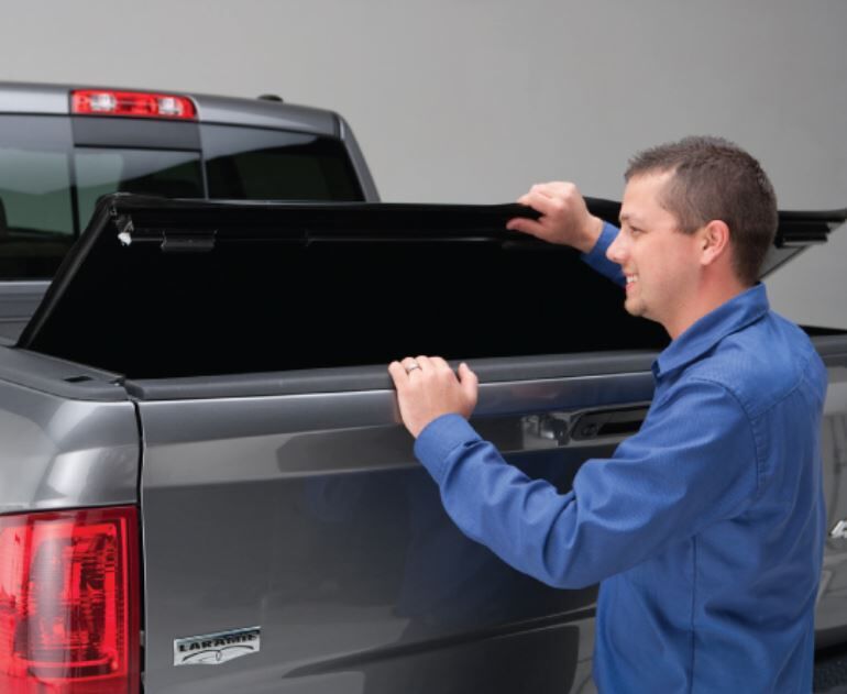 NOVISauto Laderaumabdeckung Flex einfach oeffnen und schliessen