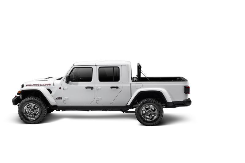 NOVISauto Laderaumabdeckung ULTRAFLEX Aluminium Flachabdeckung voller Zugang Ladefläche Seitenansicht