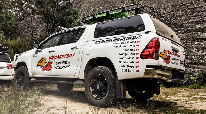 CARRYBOY GFK Hardtop Schiebfenster Klappfenster Kombination Toyota Hilux Revo Invincible Doppelkabine Qualität und Design führend