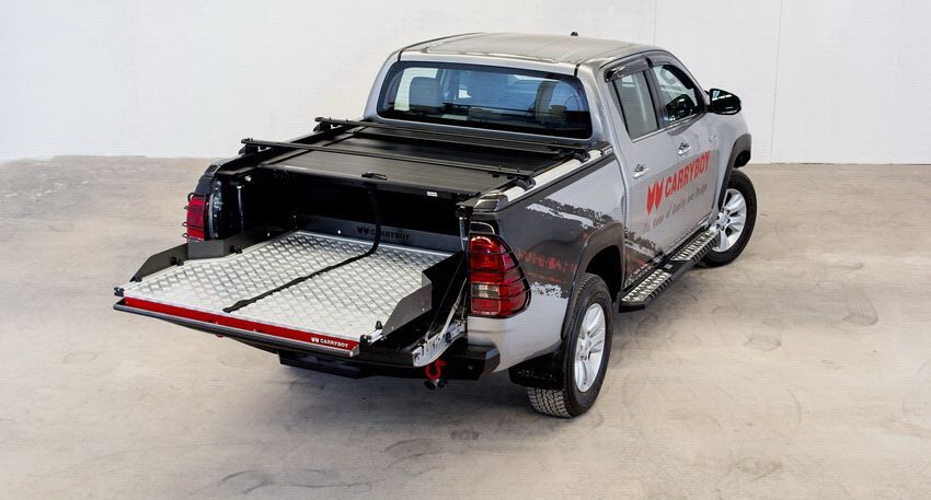 CARRYBOY Aluminiumrollo Toyota Hilux Revo Invincible Doppelkabine schwarzes Alurollo
