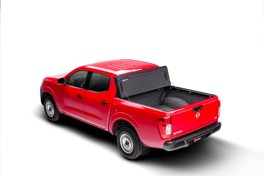 Nissan Navara NP300 Doppelkabine Flachabdeckung zum Falten volle Ladeflächen Nutzung