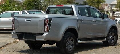 Isuzu Dmax 2021 SMX geschlossen