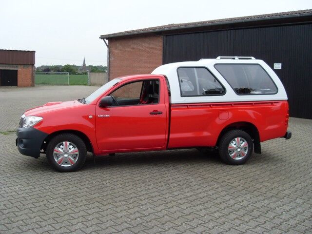 CARRYBOY Hardtop 840 Überhoch Toyota Hilux Singlecab Seitenansicht
