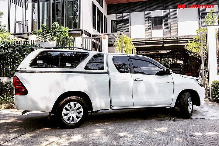 CARRYBOY Hardtop 560-TRC mit Schiebefenster Toyota Hilux Revo 2016+ Invincible 2021+ Extrakabine mit Lüftungsfenster