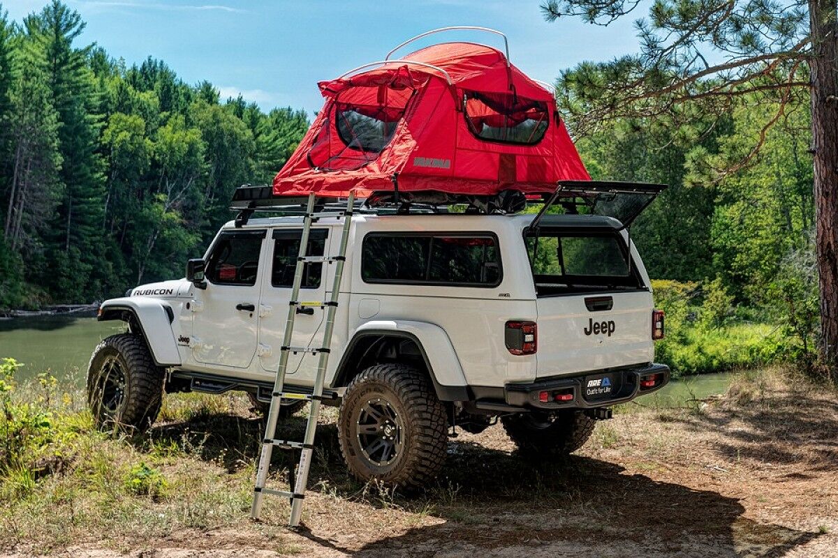 Jeep Gladiator Hardtop Classic Seitenansicht Natur