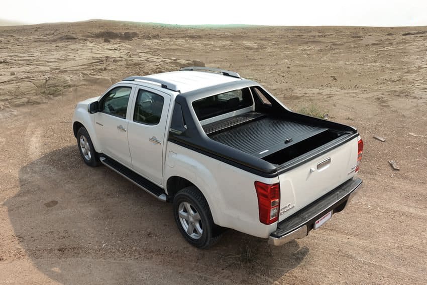 CARRBOY Laderaumabdeckung CB-796 Isuzu D-Max Stylingbügel mit Rollo