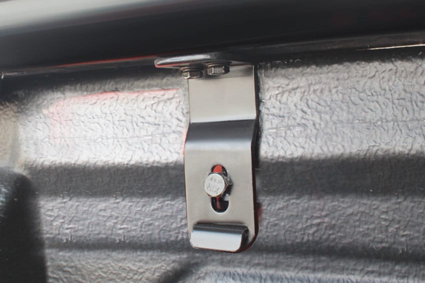 CARRYBOY Laderaumabdeckung R-Serie Installation ohne Bohren