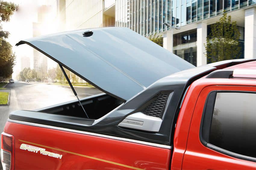 CARRYBOY Laderaumabdeckung R-795 mit Stylingbügel Ford Ranger 2012+ Überrollbügel Design