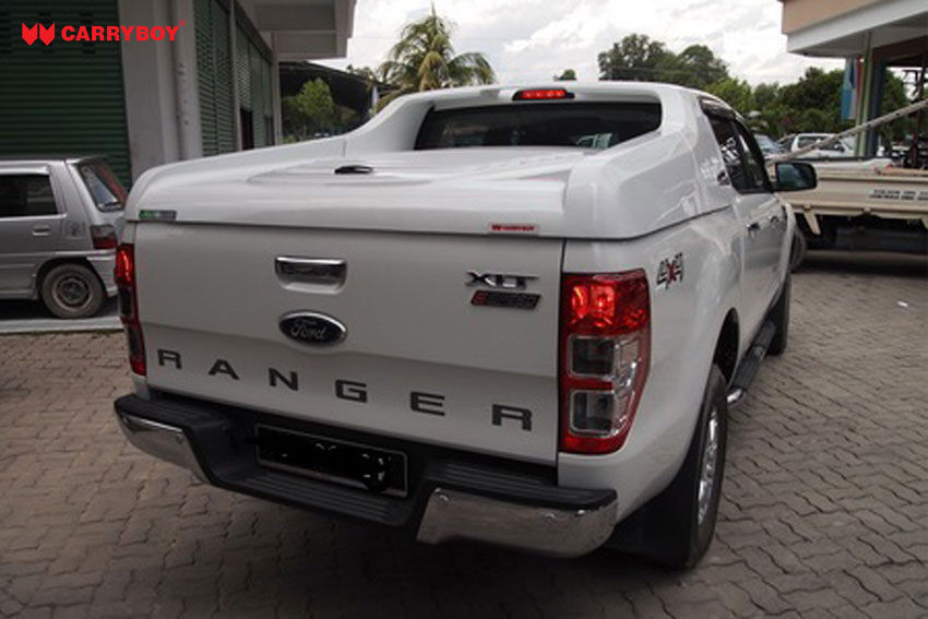 CARRYBOY Laderaumabdeckung Deckel Fullbox für Ford Ranger Doppelkabine 2012+ sportlich Wagenfarbe