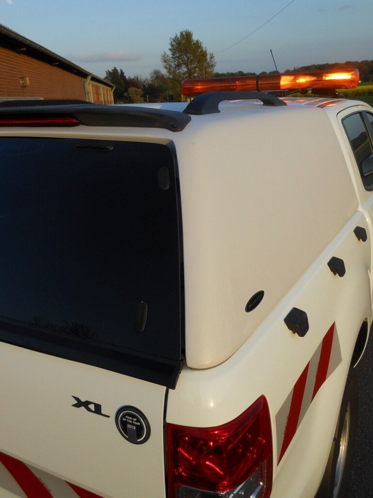 CARRYBOY Hardtop 560oS Isuzu Dmax Extrakabine 17-20 GFK Hardtop Flottenfahrzeug