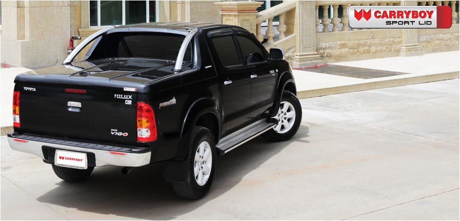 Fiat Fullback Doppelkabine Laderaumabdeckung mit Überrollbügel von CARRYBOY Deckel mit Stylingbar 3. Bremslicht sichbar Festabdeckung Deckel