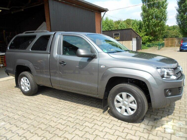 CARRYBOY Hardtop 560-TRL Toyota Hilux Revo 2016+ Einzelkabine Dachreling belastbar