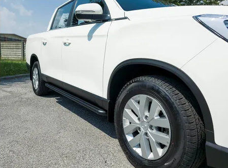 Pickup Truck, Trittbretter, schwraz