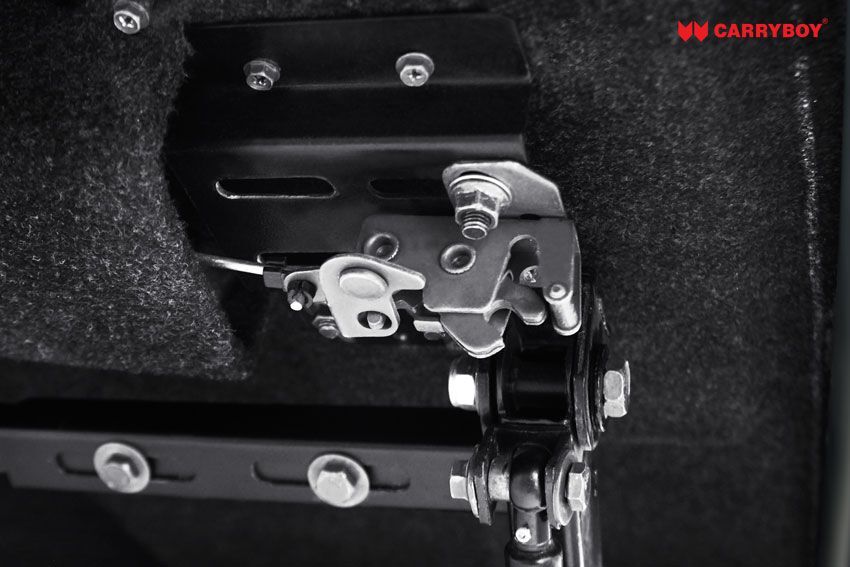 CARRYBOY Laderaumabdeckung Pickup mit Motorhub SMX Deckel auf Kabinenhöhe einstellbar Edelstahl Komponenten