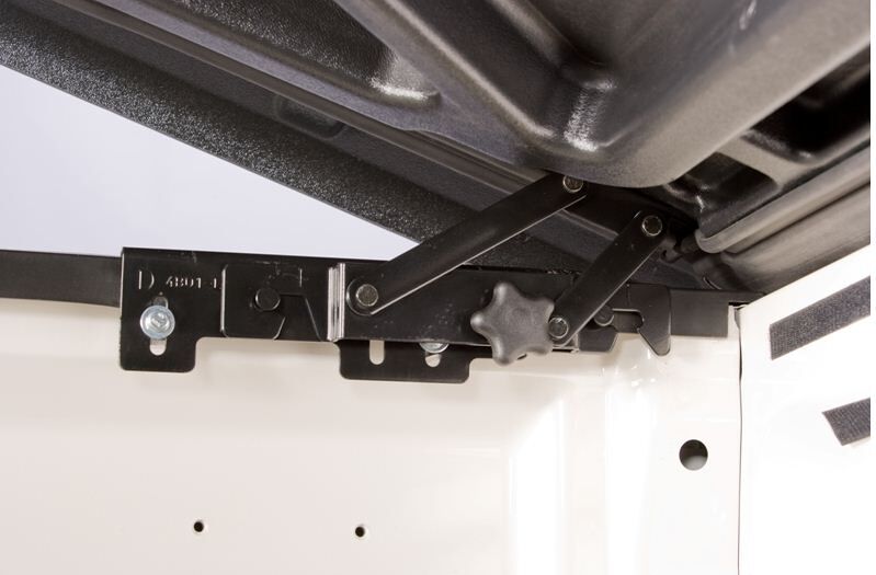 NOVISauto load compartment cover SE - fixed to fold up - UCR09-5,7