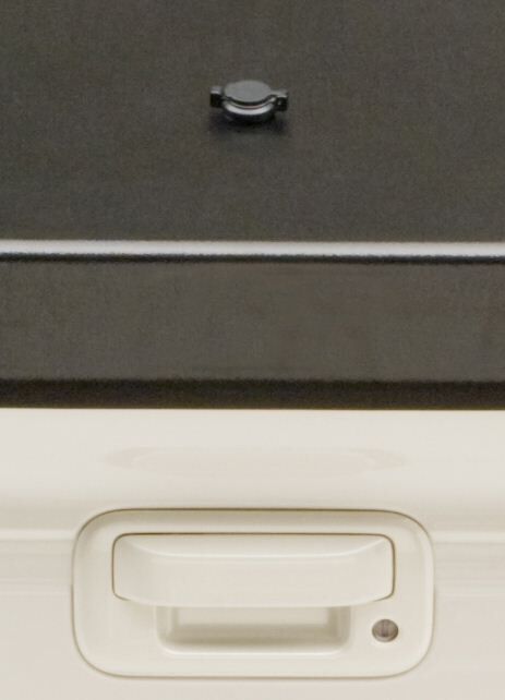 NOVISauto load compartment cover SE - fixed to fold up - UCR09-5,7