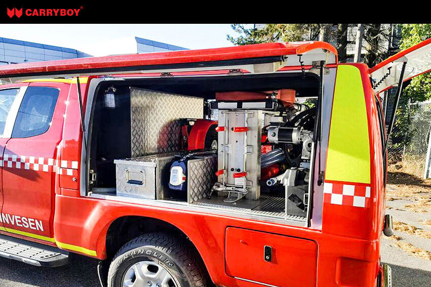 CARRYBOY Kofferaufbau CSV Lackierung in Wagenfarbe Ford Ranger Singlecab Feuerwehr Ausstattung